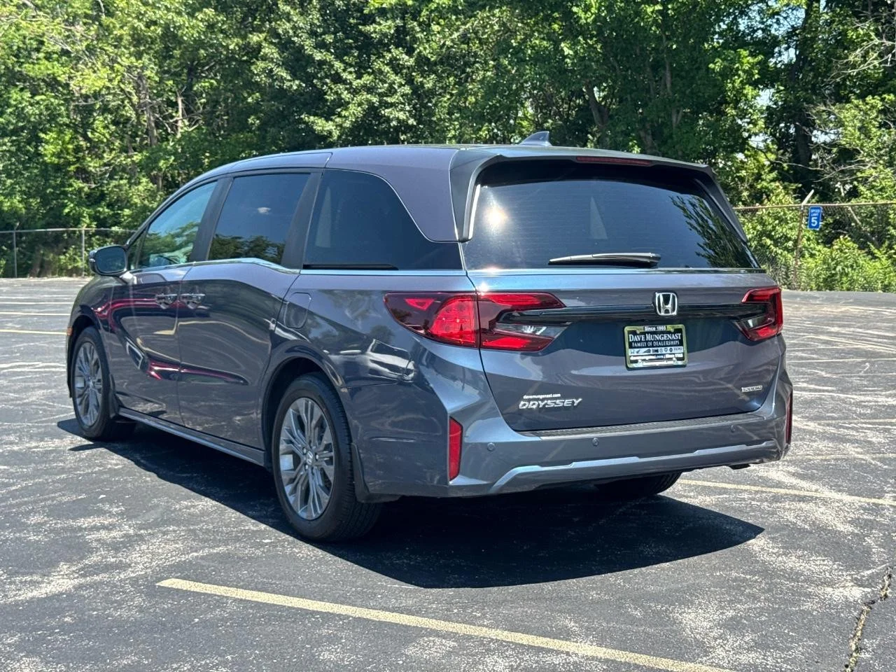 2026 Honda Odyssey Touring - Photo 7
