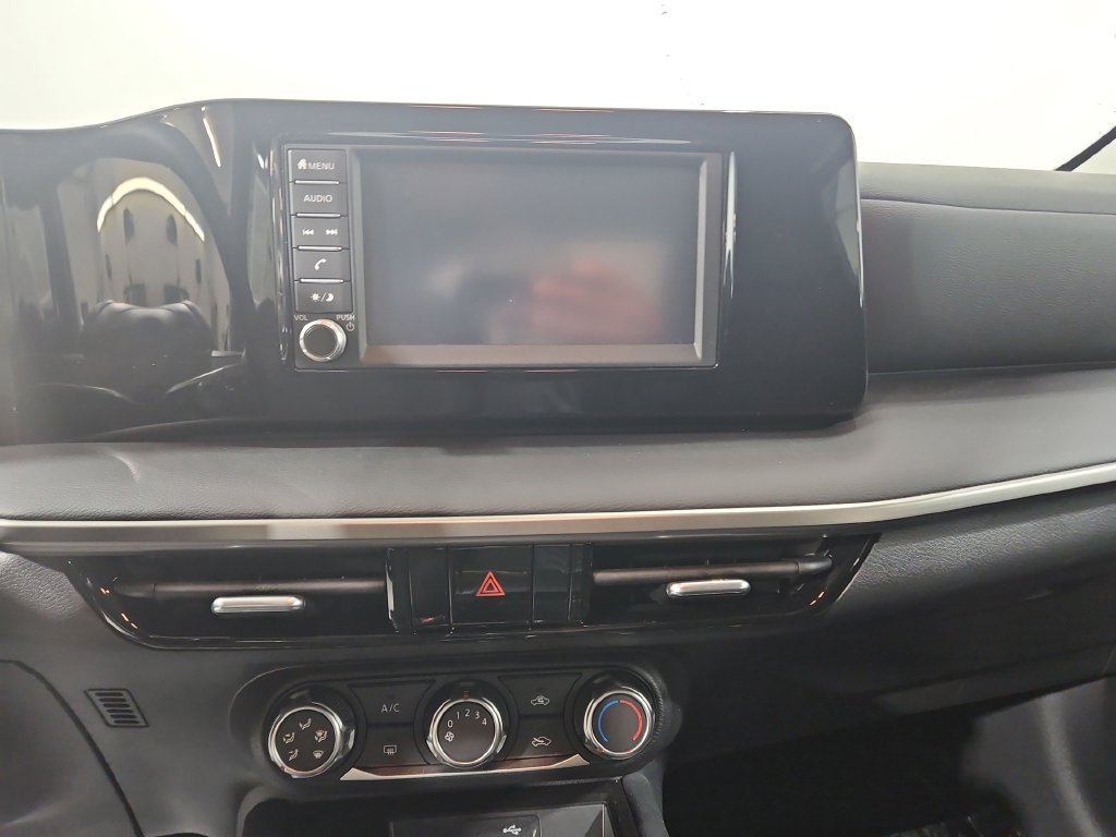 Used 2025 Gray Nissan S image 20