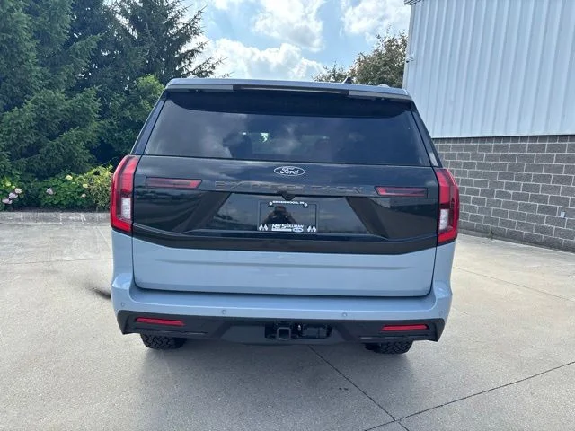 New 2026 Glacier Gray Metallic Tri-Coat Ford Tremor® image 8