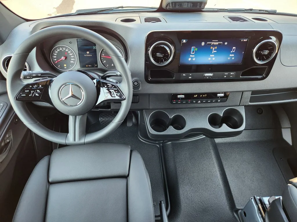 2025 Mercedes-Benz Sprinter Passenger Van Base - Photo 17