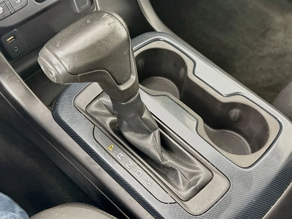 Used 2015 White Chevrolet Z71 image 20