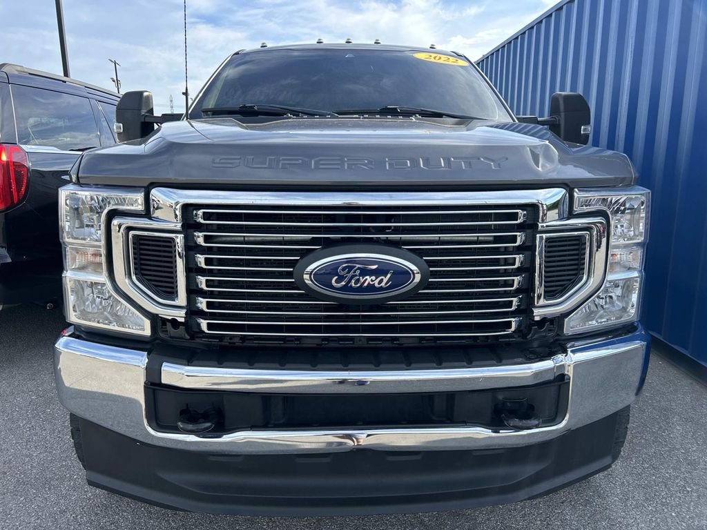 Used 2022 Carbonized Gray Metallic Ford XLT image 5