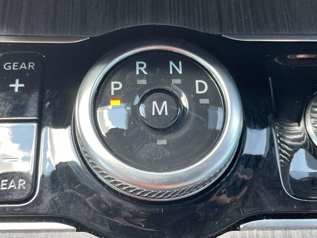 New 2026 Agate Black Metallic Ford Platinum® image 17