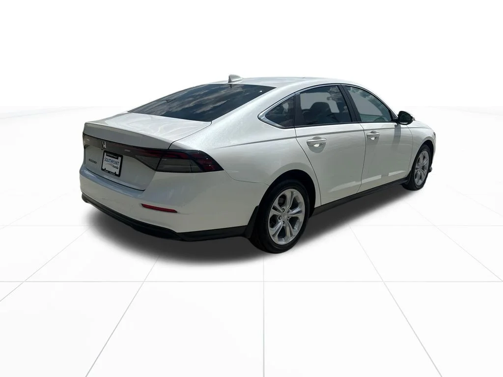Certified Used 2024 Platinum White Pearl Honda LX image 9
