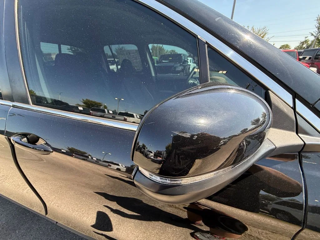 Used 2023 Modern Steel Metallic Honda RTL image 29