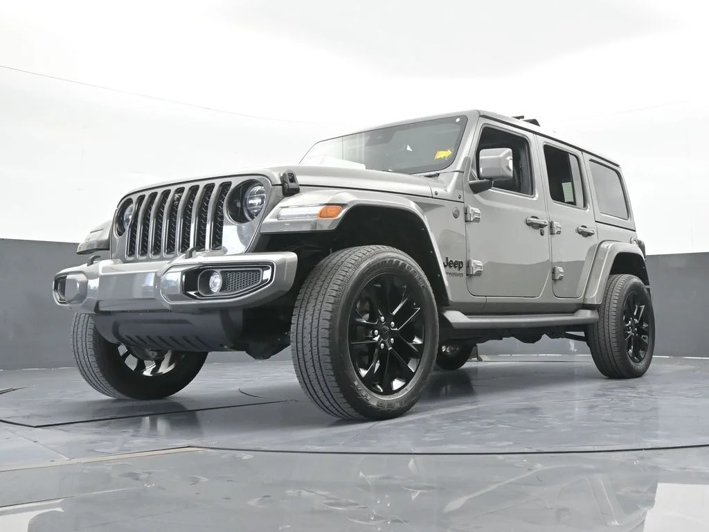 Used 2022 Sting-Gray Clearcoat Jeep Unlimited Sahara High Altitude image 60