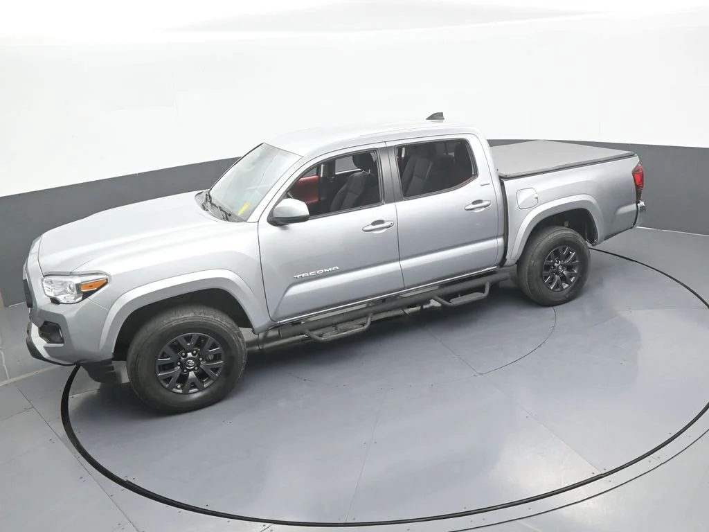 Used 2023 Lunar Rock Toyota SR5 image 43