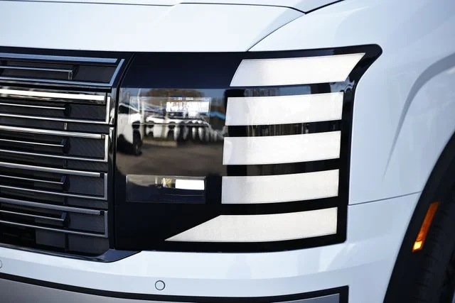 Used 2026 Creamy White Pearl Hyundai SEL Convenience image 11
