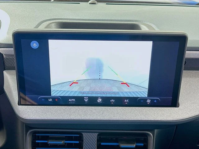 New 2026 Blue Ford XLT image 17