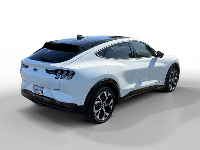 Certified Used 2023 White Metallic Ford Premium image 5