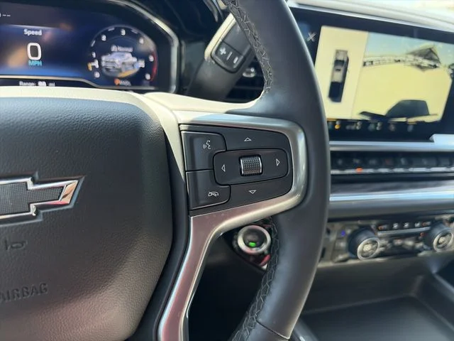 Used 2025 White Chevrolet LTZ image 26