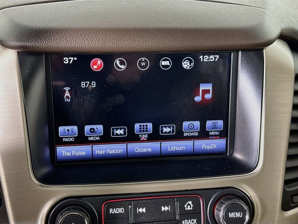 Used 2016 White GMC Denali image 16