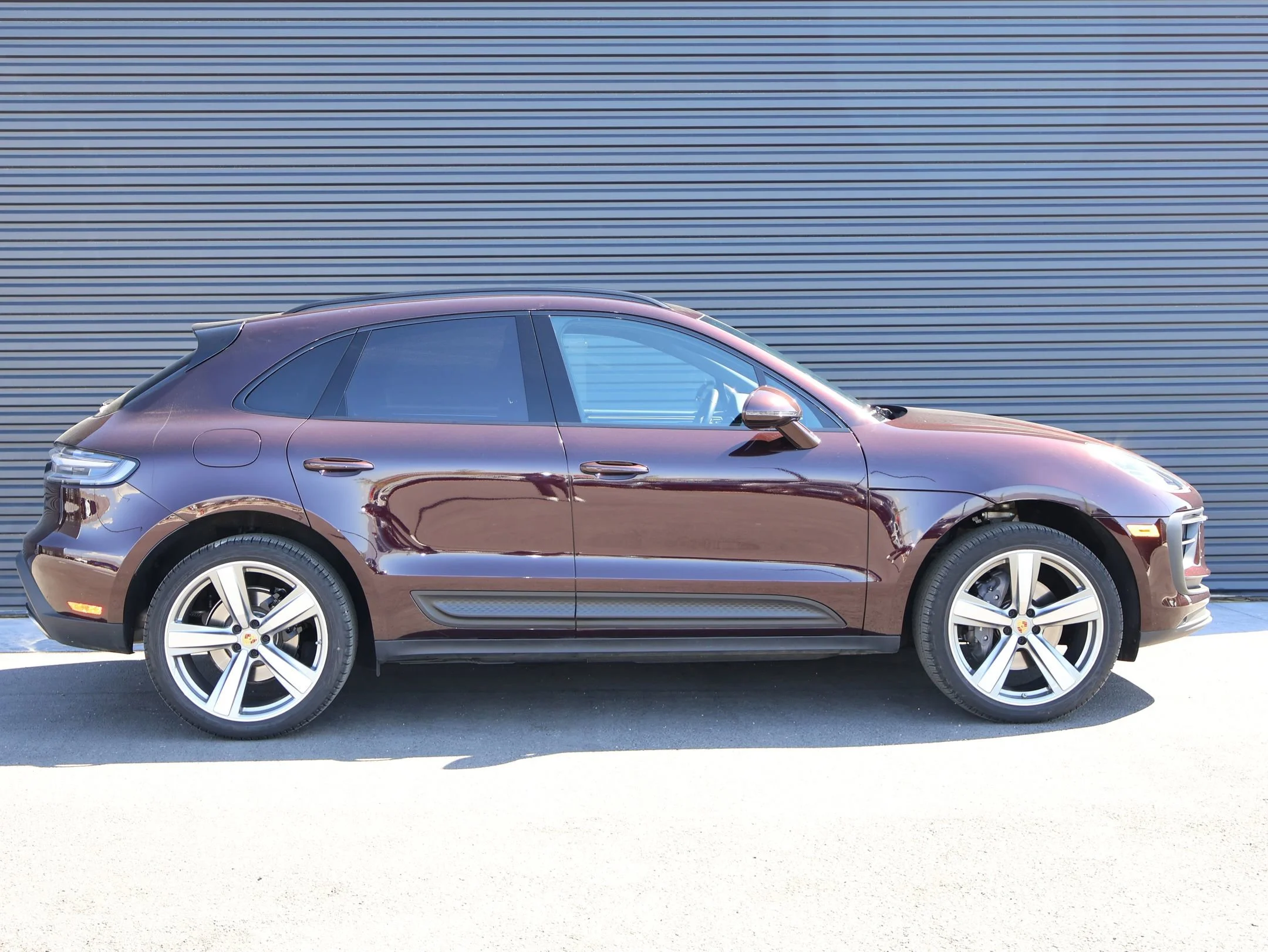 2026 Porsche Macan - Photo 8
