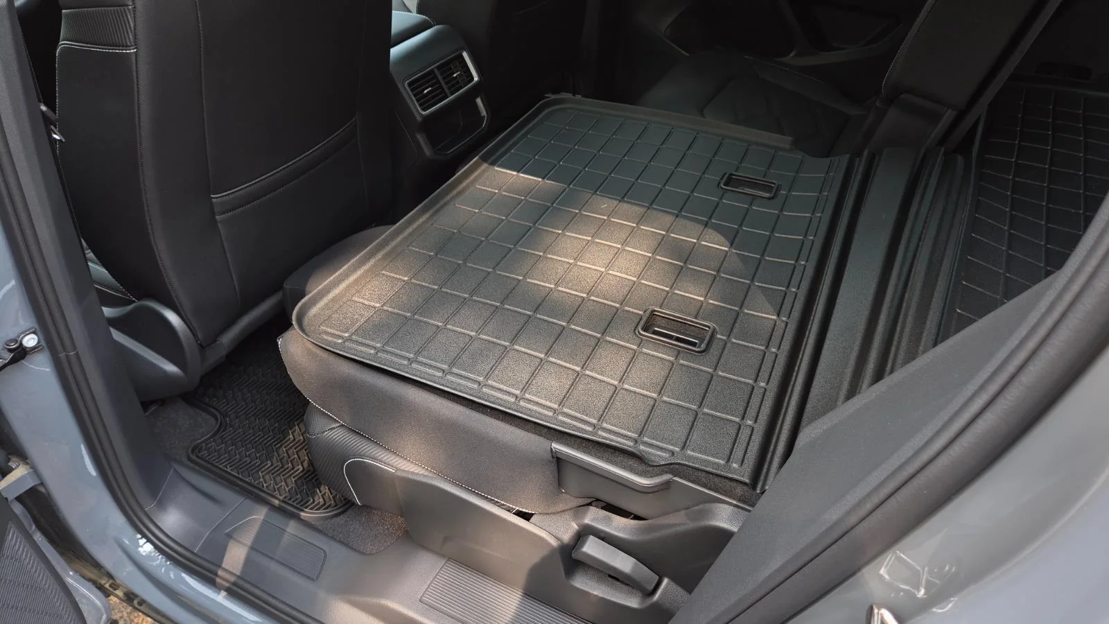 2026 Volkswagen Atlas Cross Sport SE w/Tech - Photo 47