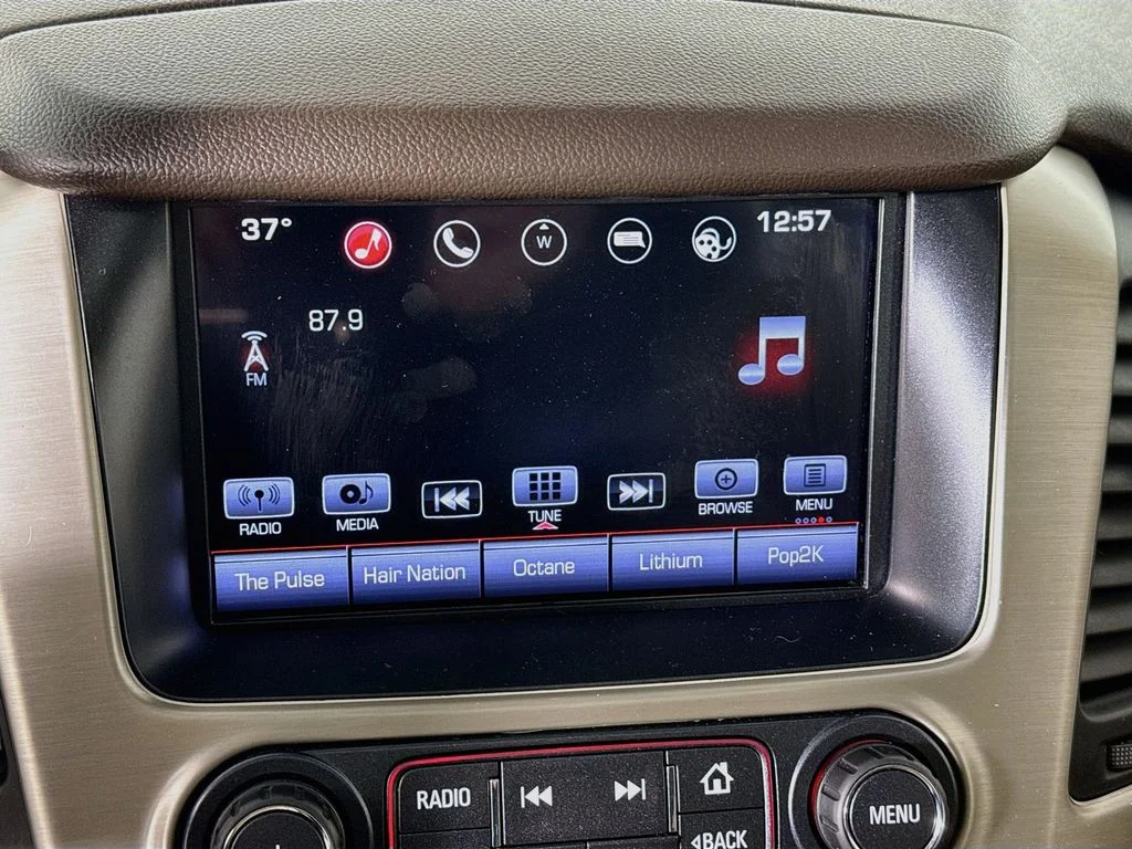 Used 2016 White Frost GMC Denali image 16