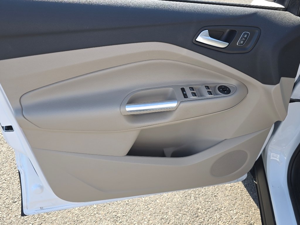 Certified Used 2019 Oxford White Ford SEL image 34