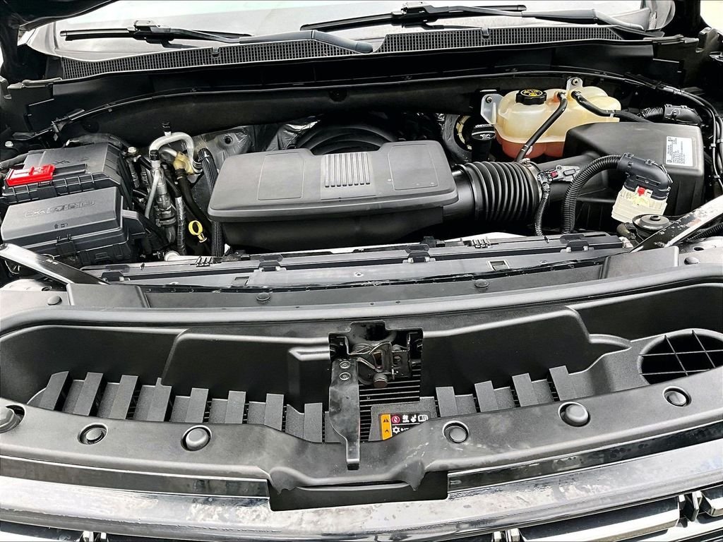 Used 2021 Black Chevrolet RST image 30