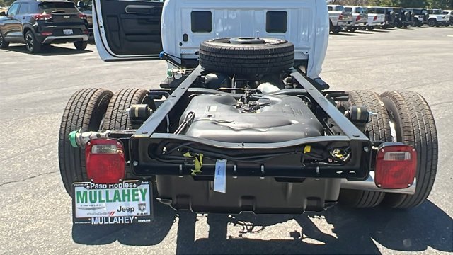 2026 RAM 3500 Chassis Tradesman - Photo 13