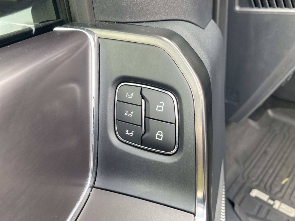 Certified Used 2024 Carbonized Gray Metallic Ford Platinum image 18