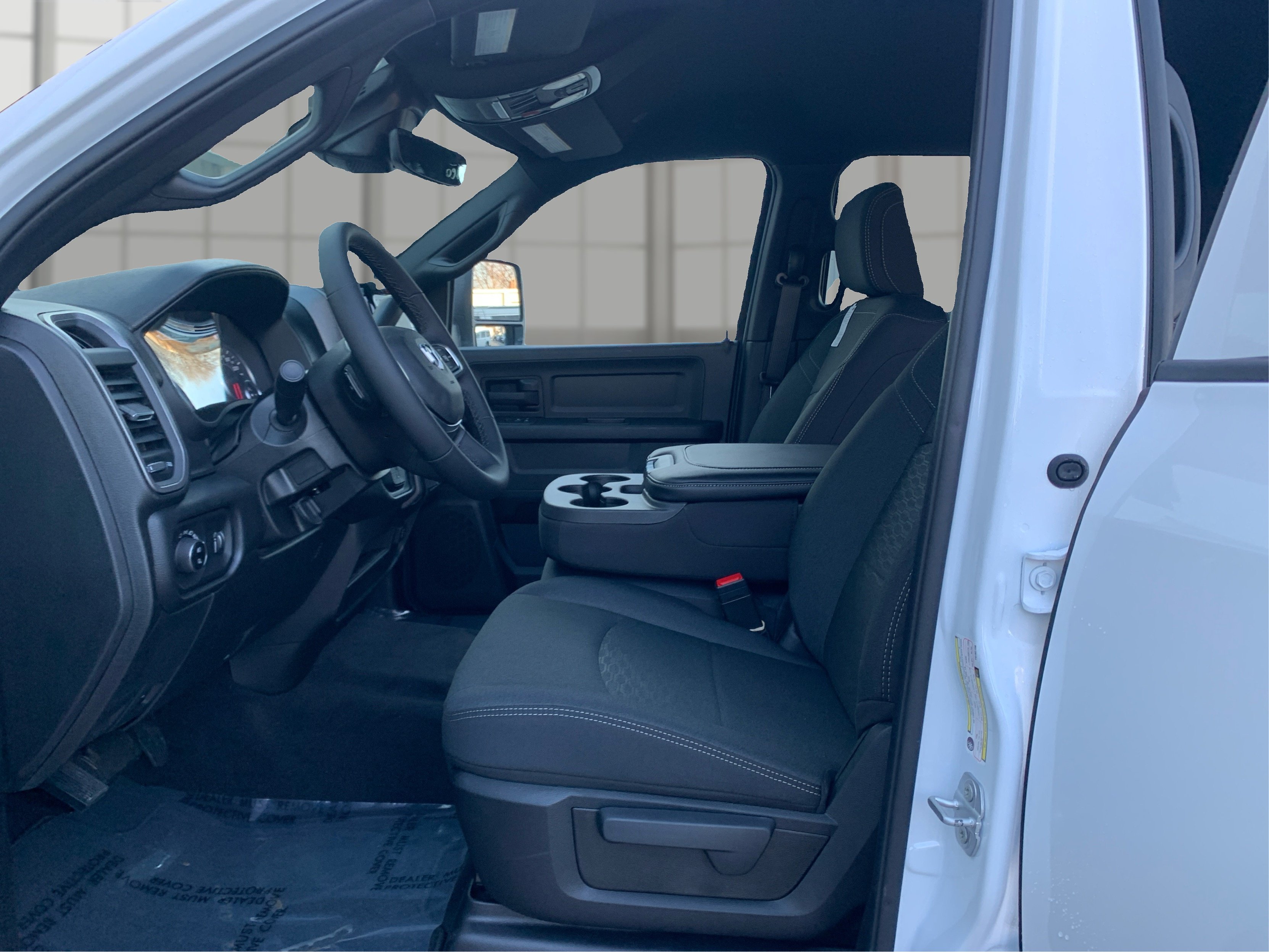 New 2026 Bright White Clear-Coat Exterior Paint RAM Tradesman image 9