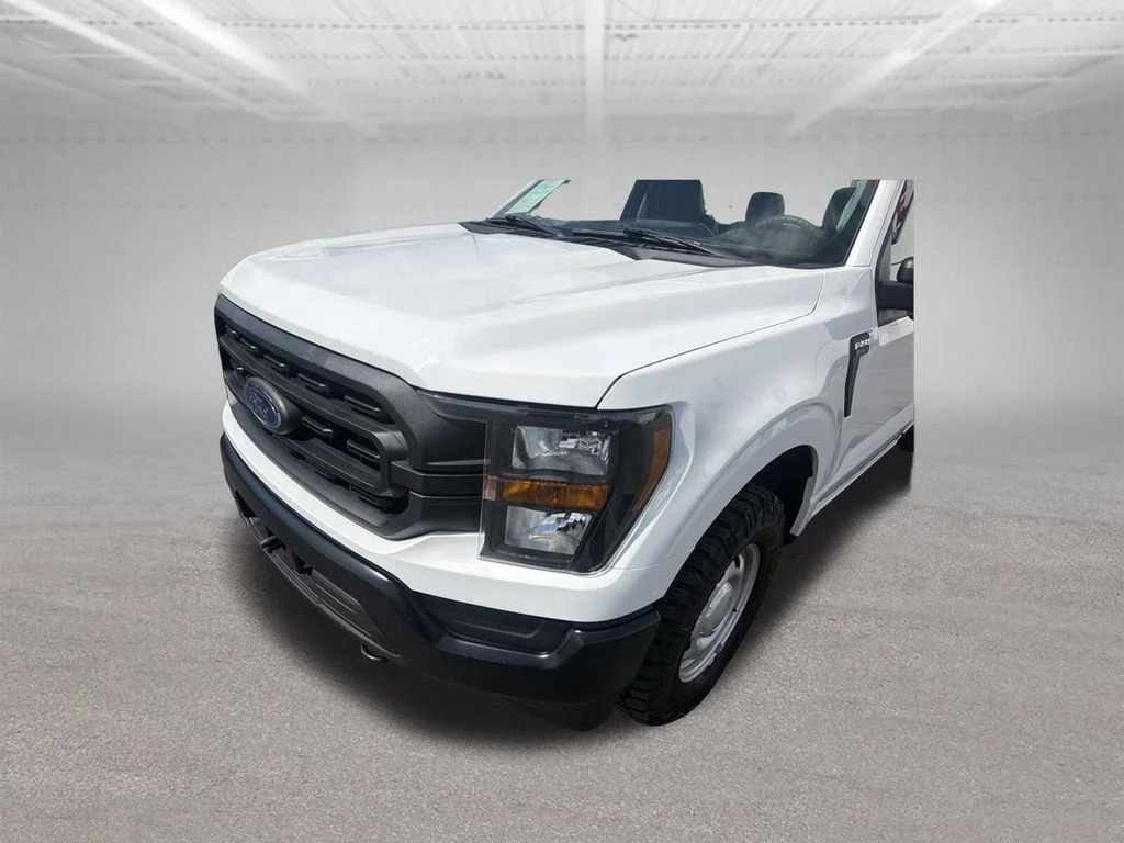 Used 2023 White Ford XL image 17