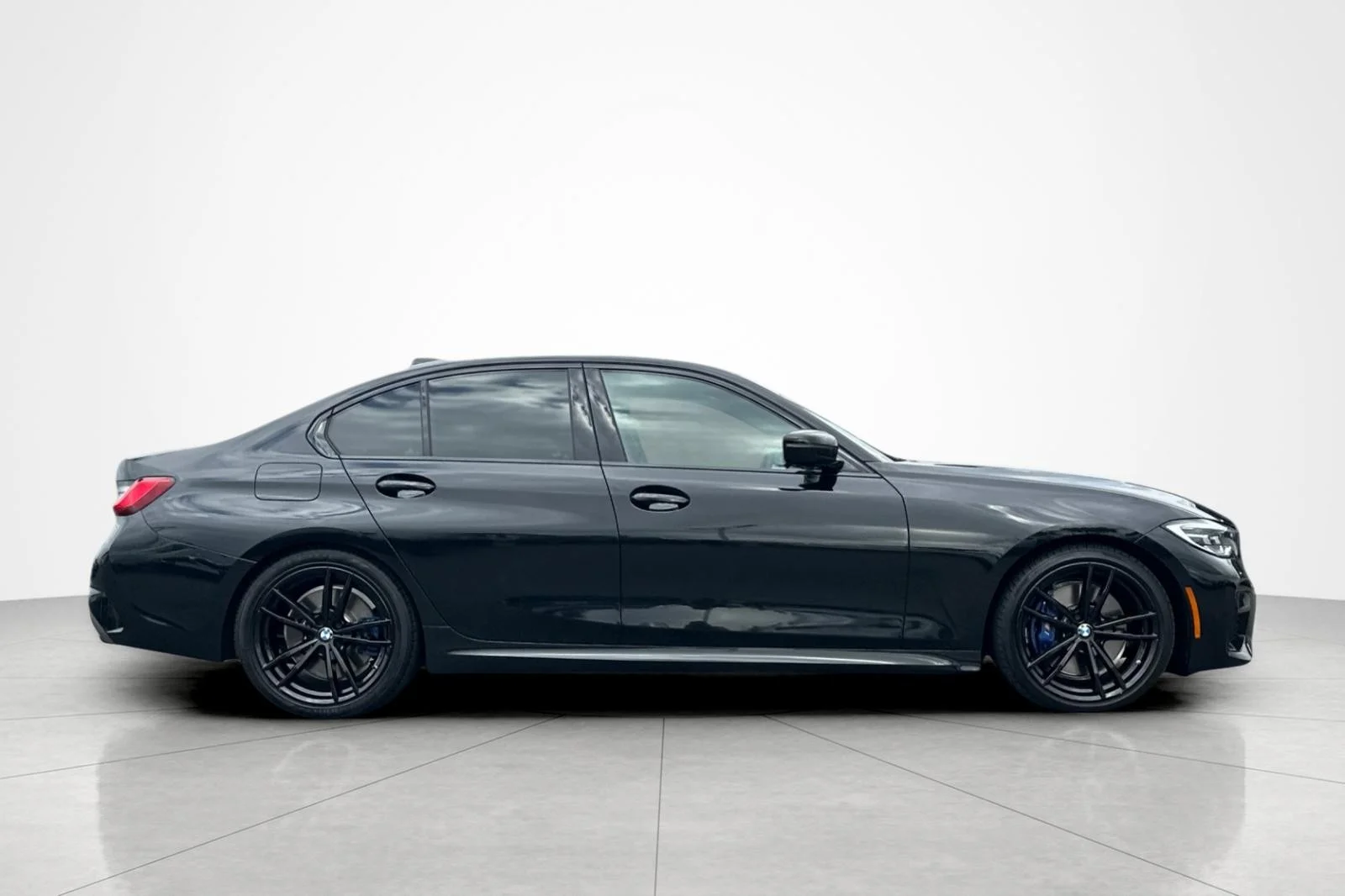 Used 2021 Black Sapphire Metallic BMW M340i image 6