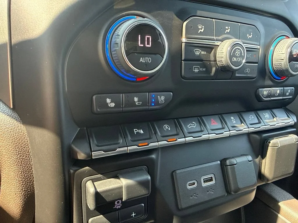 Used 2020 SUMMIT WHITE Chevrolet LTZ image 21