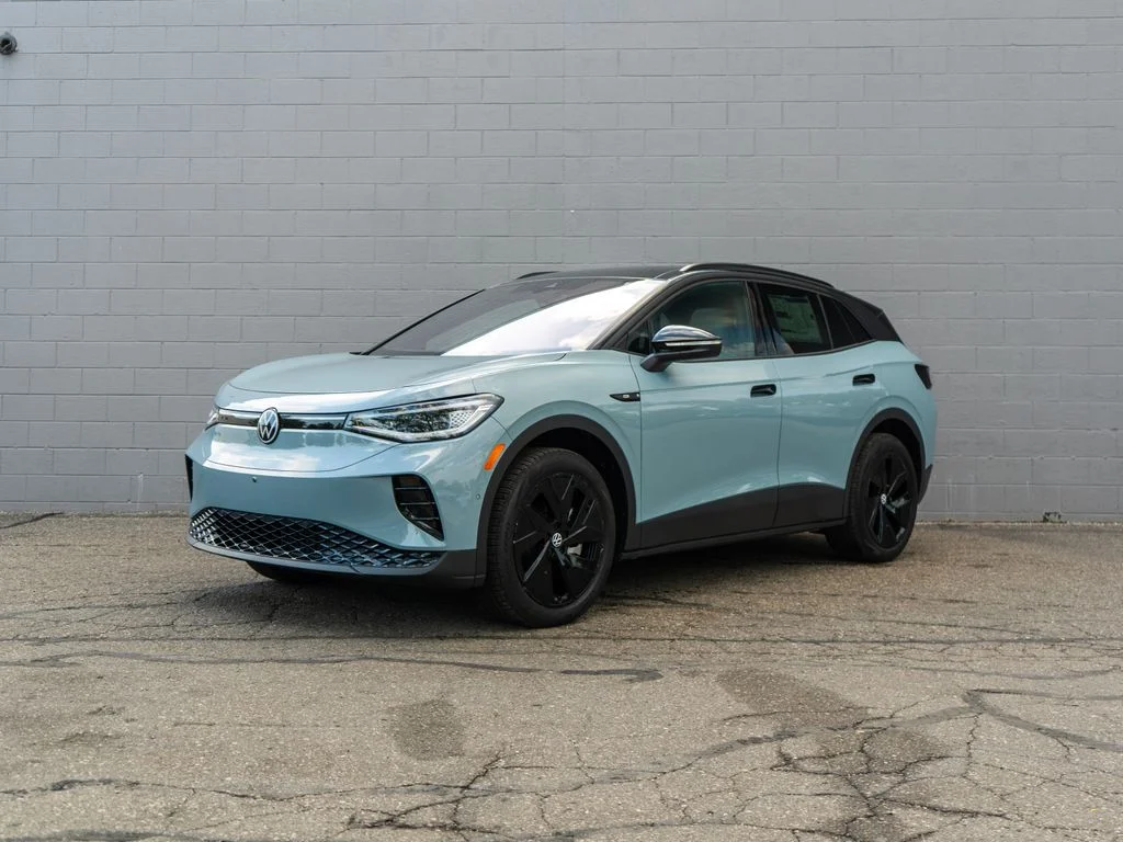 New 2026 Arctic Blue Metallic W/ Black Roof Volkswagen Pro S Plus image 1