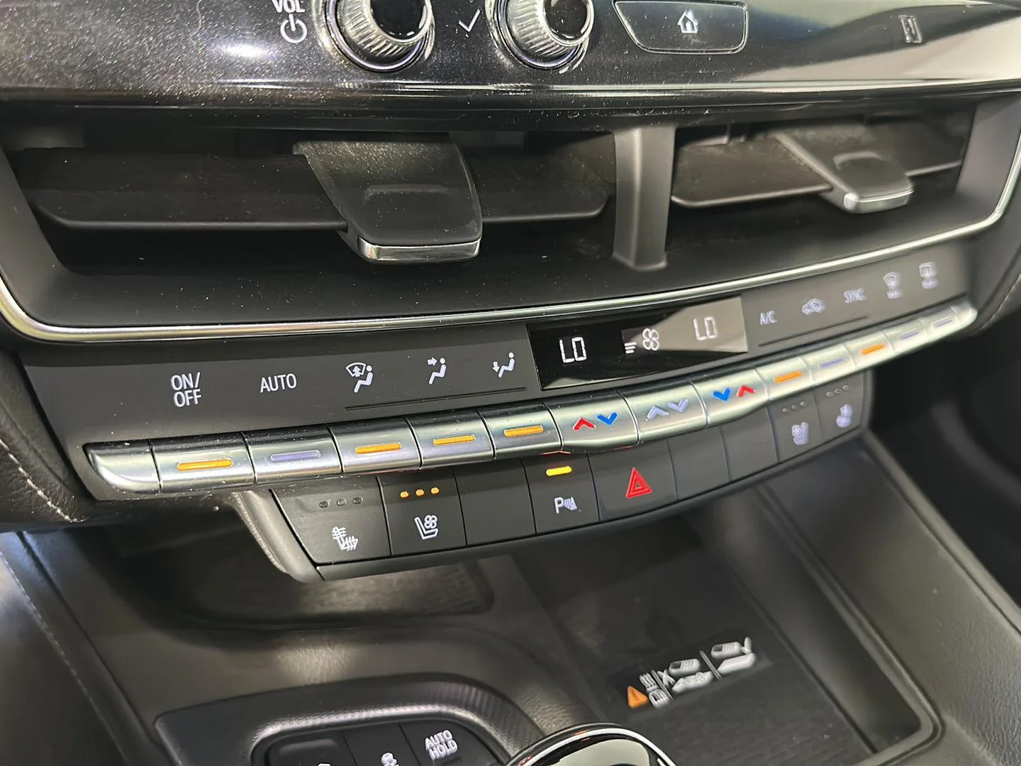 Used 2021 Shadow Metallic Cadillac Premium Luxury image 20