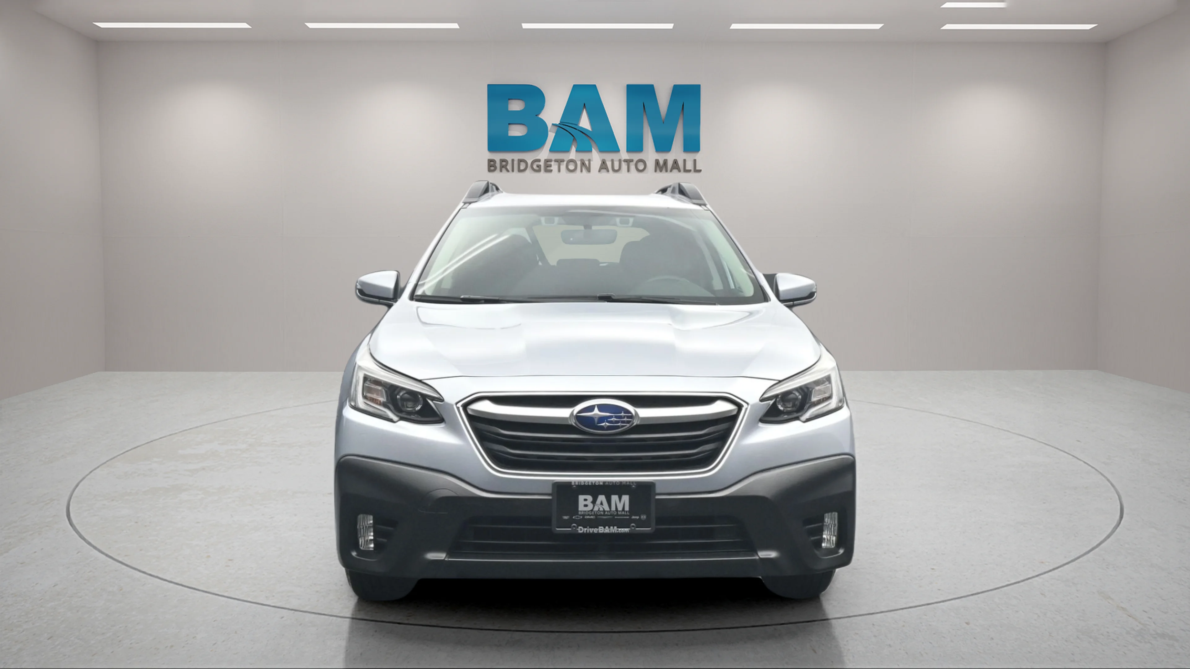 Used 2021 Ice Silver Metallic Subaru Premium image 2