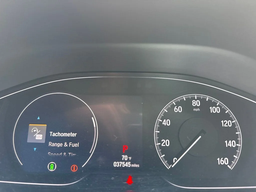 Used 2018 Platinum White Pearl Honda Touring image 13