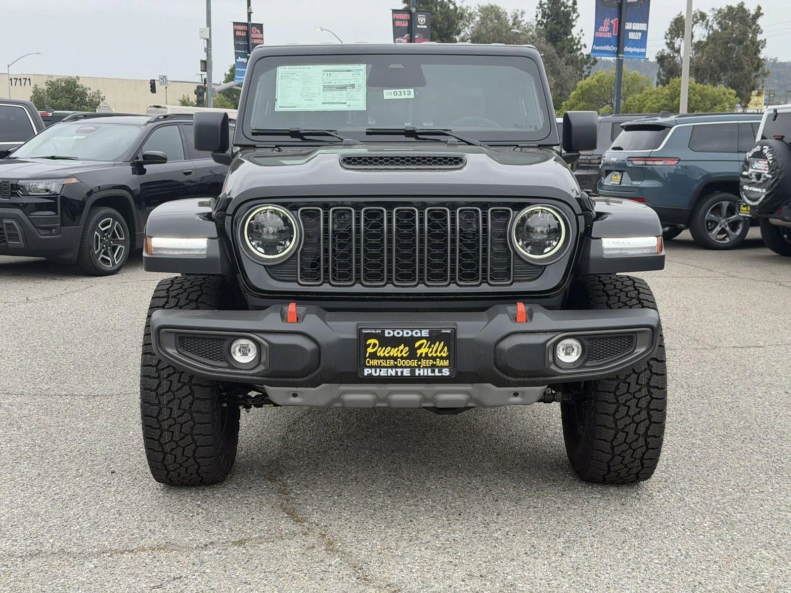 New 2026 Black Clear-Coat Exterior Paint Jeep Mojave image 2