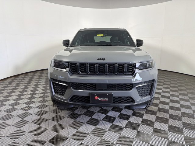 New 2027 Gray Jeep Altitude image 4