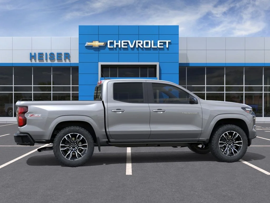 New 2026 Gray Chevrolet Z71 image 5