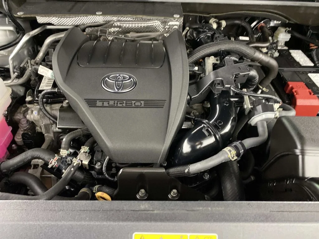 Used 2024 Silver Toyota XLE image 33