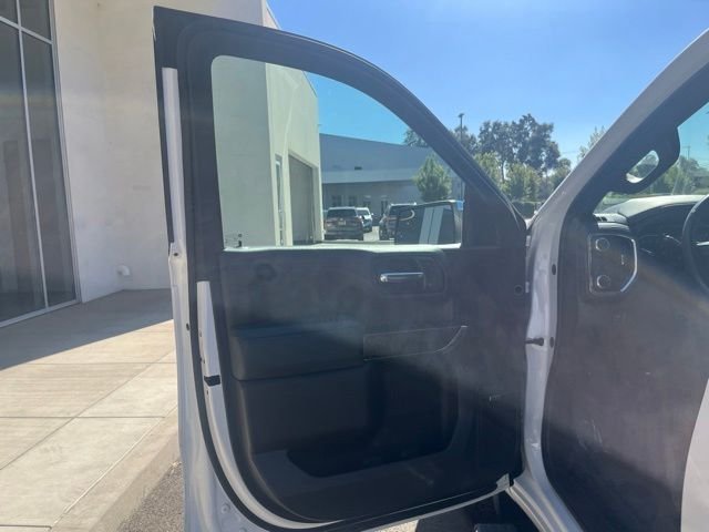 Used 2019 White GMC Denali image 9