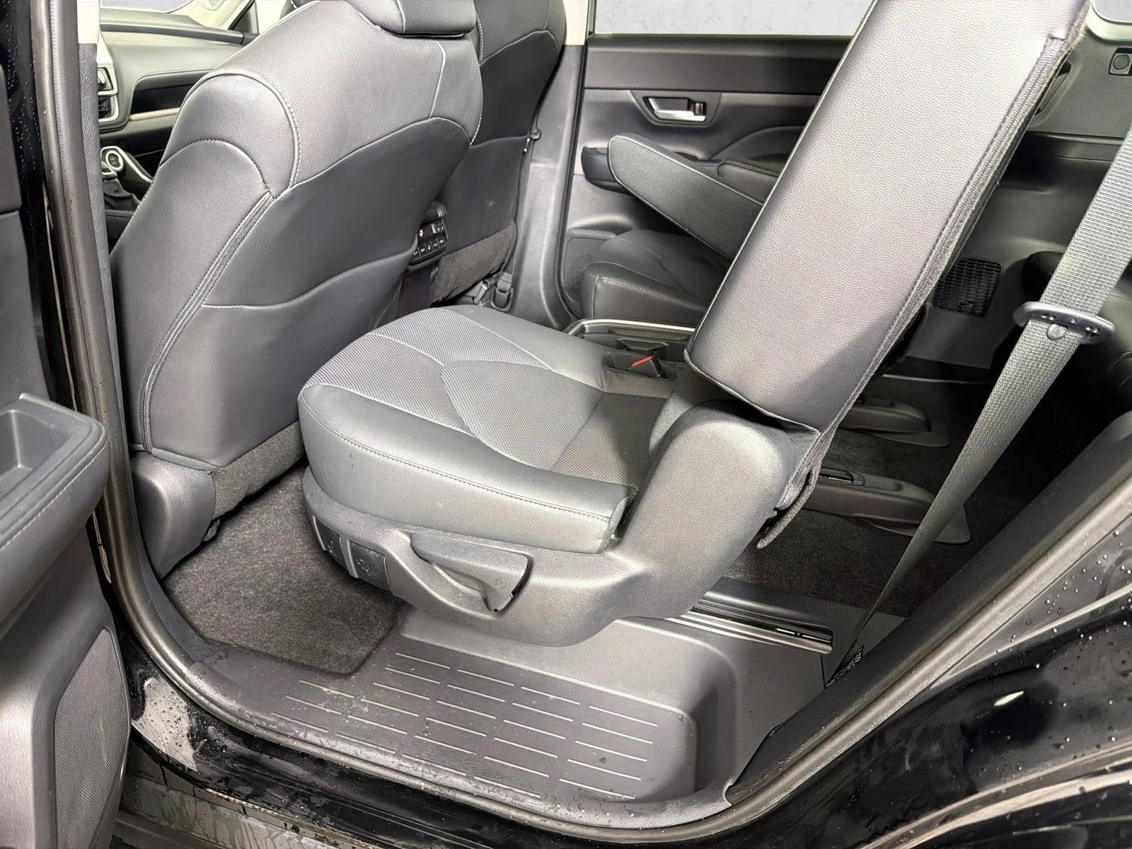 Used 2026 Gray Toyota LE image 22