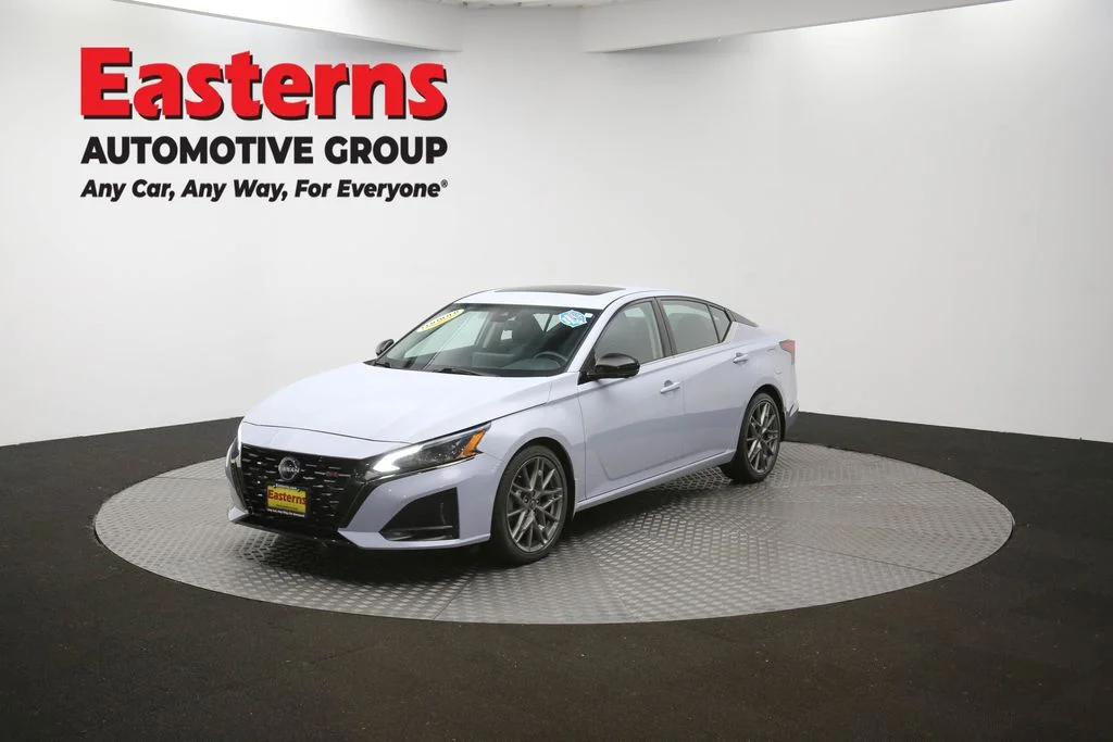 Used 2023 Gray Nissan 2.5 SL image 55