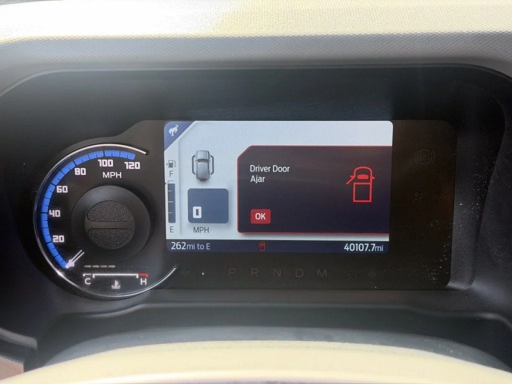 Used 2022 Carbonized Gray Metallic Ford  image 19