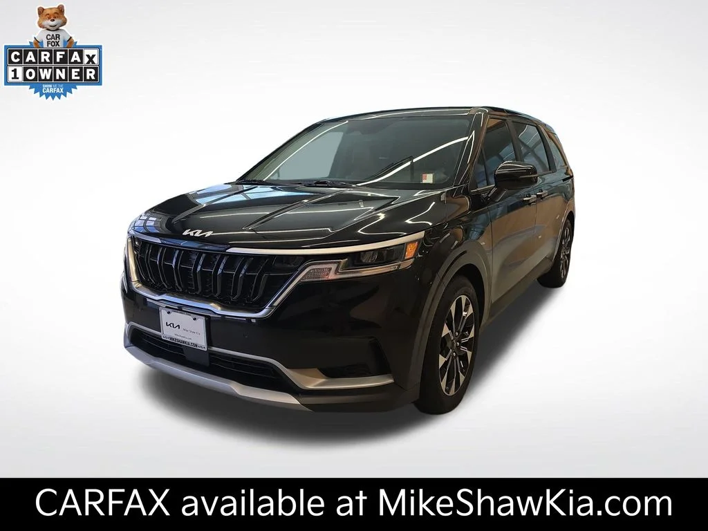 2023 Kia Sedona EX's photo