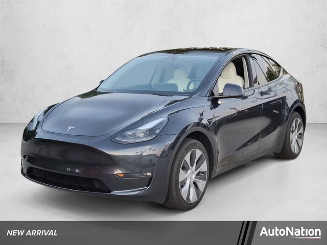 2024 Tesla Model Y Long Range