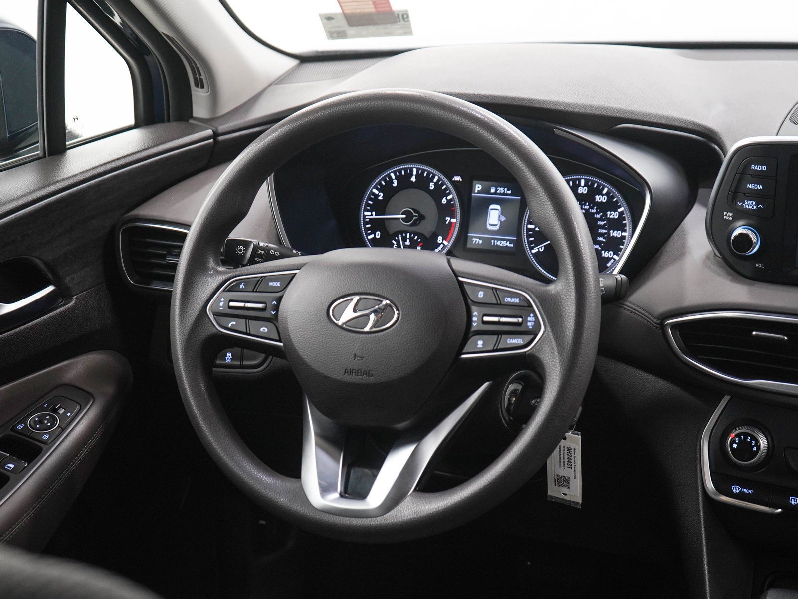 2019 Hyundai Santa Fe SE - Photo 15