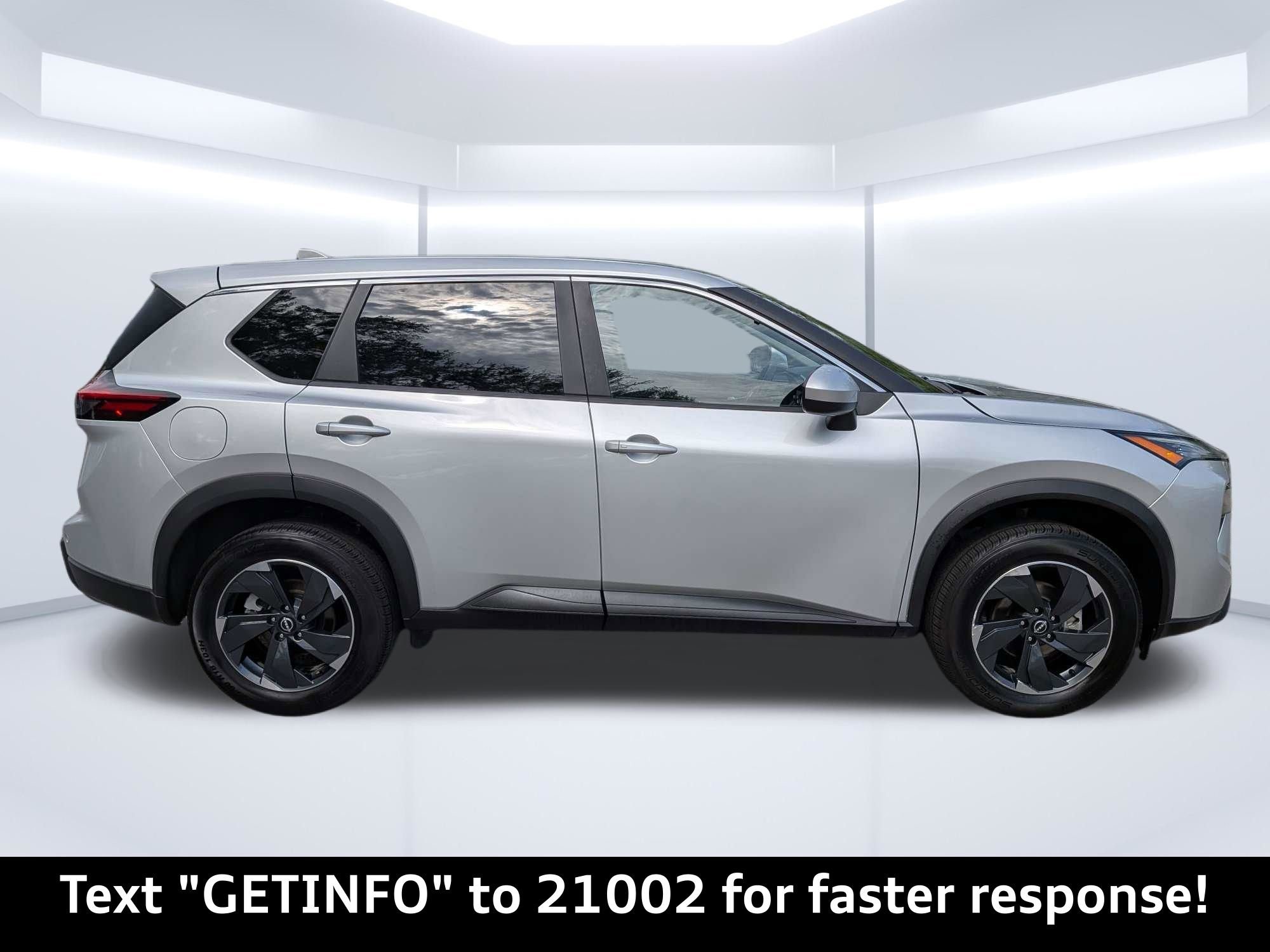 Used 2024 Silver Nissan SV image 2