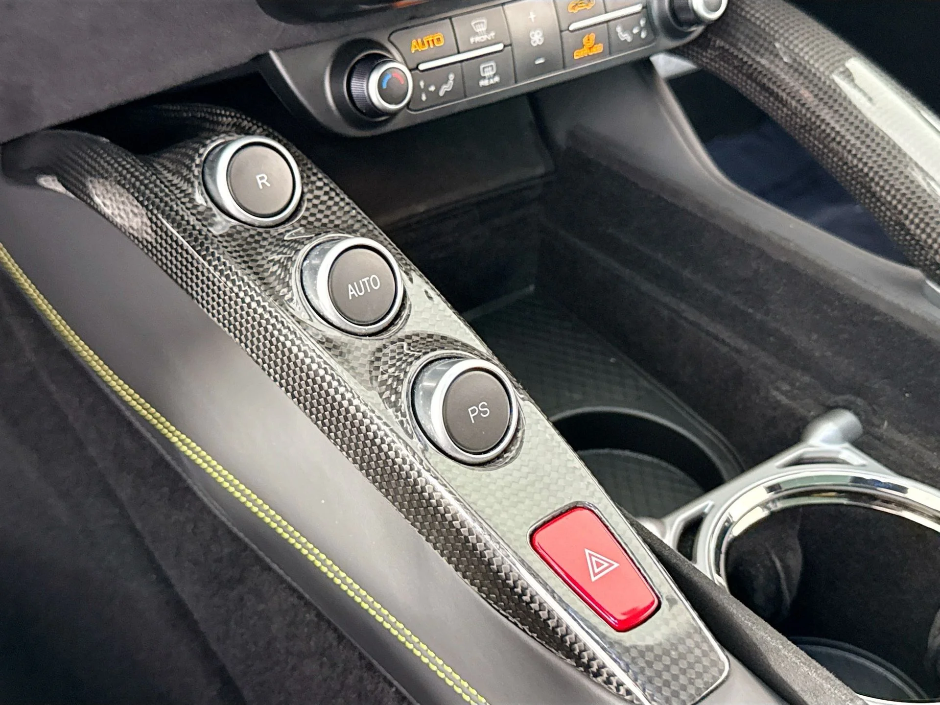 2019 Ferrari GTC4Lusso Base - Photo 15