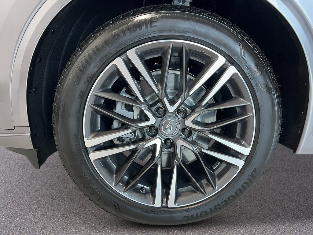 New 2026 Liquid Carbon Metallic Acura Advance Package image 12