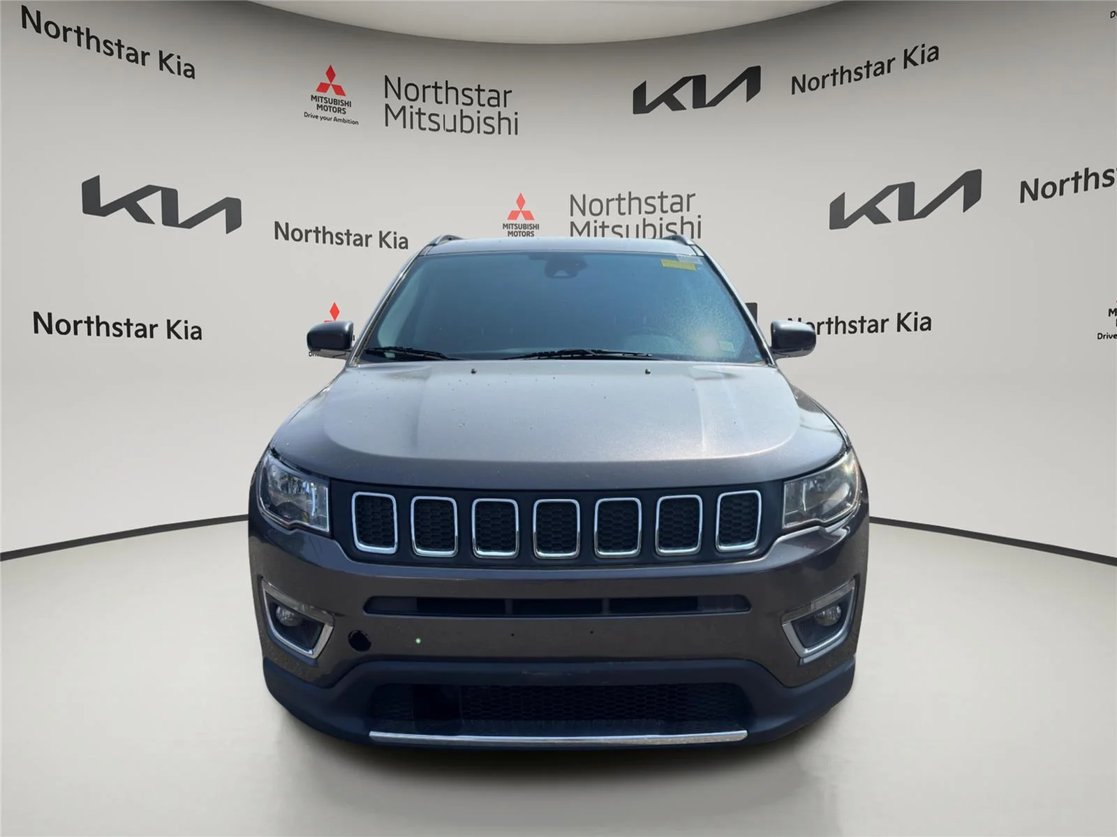 Used 2021 Granite Crystal Metallic Clearcoat Jeep Limited image 6