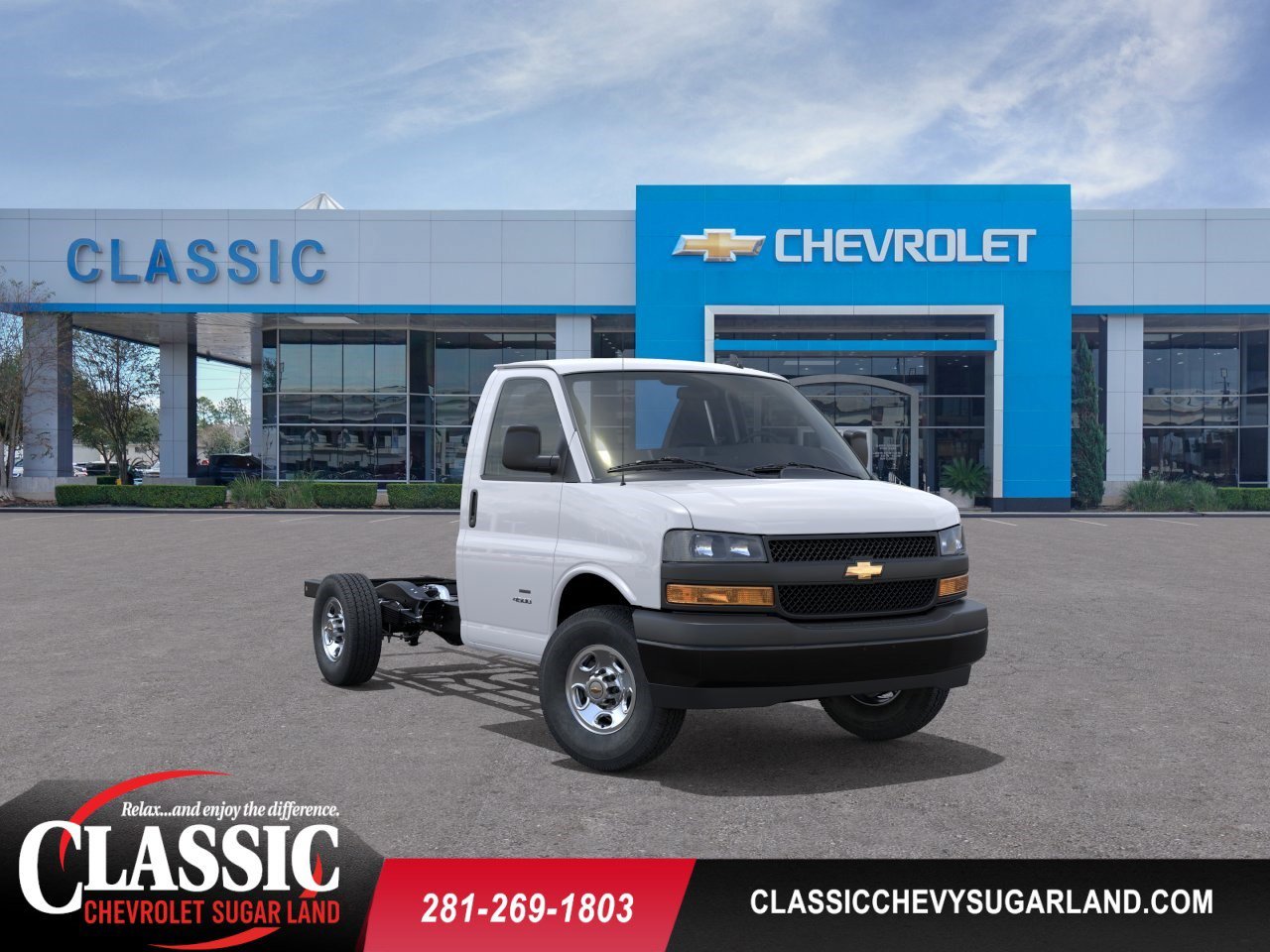 2025 Chevrolet Express 3500 139" WB's photo