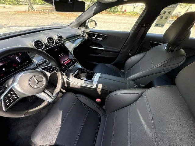 Used 2025  Mercedes-Benz C 300 image 21