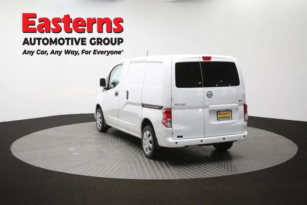 Used 2020 White Nissan SV image 64