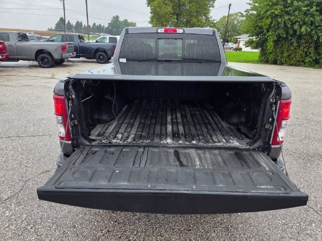 Certified Used 2020 Granite Crystal Metallic Clearcoat Ram Big Horn image 9